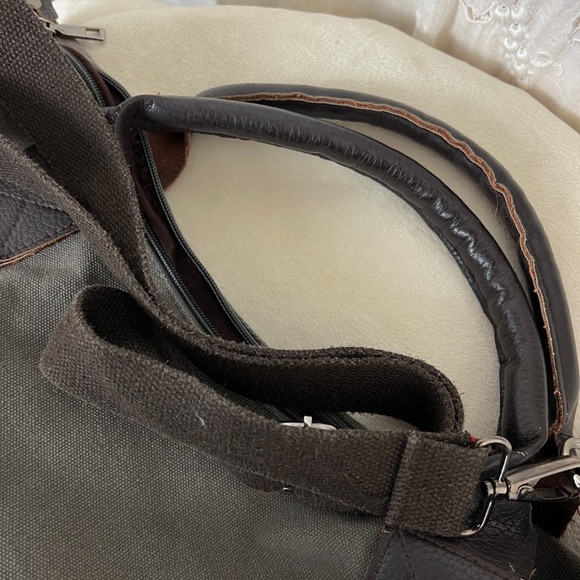 Grace Callie Designs Genova Bag 🎉Host Pick🎉 - Picture 7 of 9